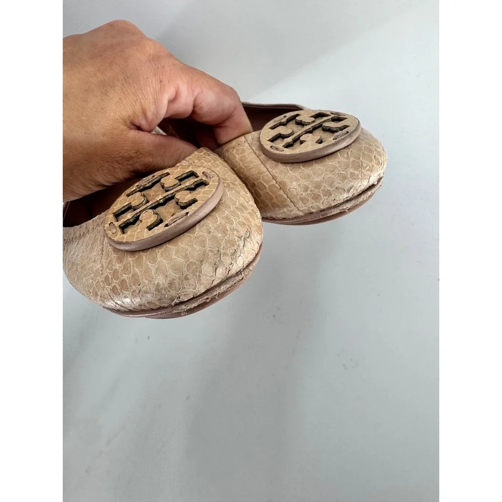 Tory Burch Minnie Travel Ballet Flats Women 6 Beige‎ Snakeskin Embossed Leather